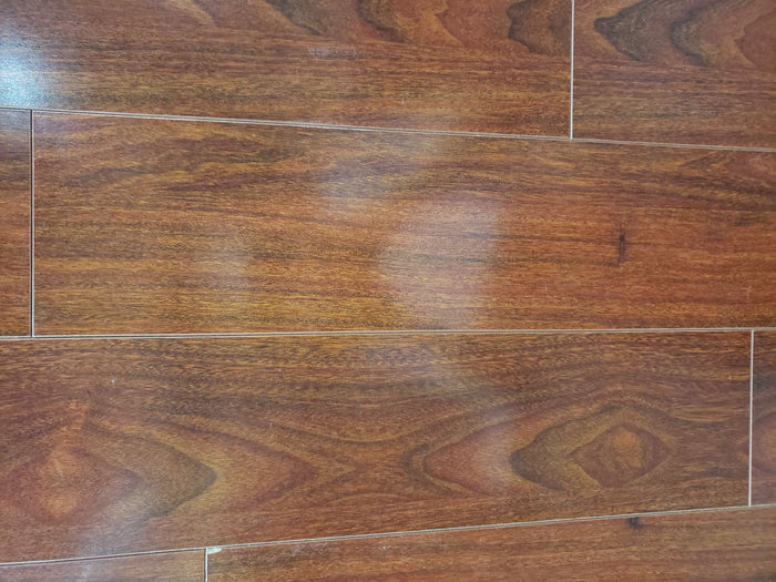 AST-015 - 125mm Laminate - 126 SF Available - Laminate by The Flooring Factory
