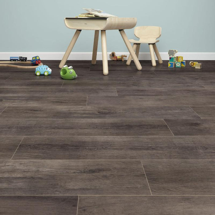 Lewisburg Oak Waterproof Flooring by Inhaus